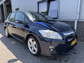 Schadeauto Toyota Auris 1.8 Full Hybrid Aspiration 2011/11
