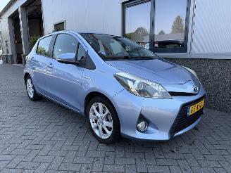 Unfallwagen Toyota Yaris 1.5 Full Hybrid Dynamic 2012/7
