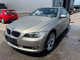 skadebil auto BMW 3-serie 330i High Executive Coupe 2008/10