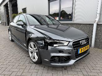 Vaurioauto  passenger cars Audi A3 2.0 TDI Ambition Pro S Line 2014/2