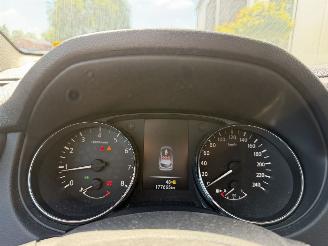 Nissan Qashqai 1.2 Acenta picture 21