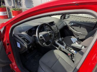 Ford Focus 1.0 EcoBoost picture 35