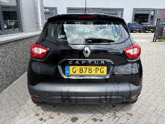 Renault Captur 0.9 TCe Expression picture 23