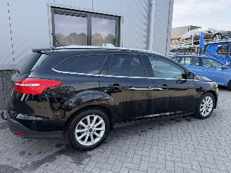 Ford Focus 1.0 Trend Wagon Automaat picture 3