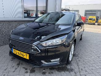 Ford Focus 1.0 Trend Wagon Automaat picture 30