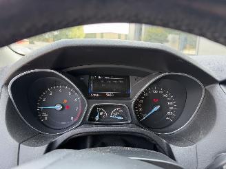 Ford Focus 1.0 Trend Wagon Automaat picture 32