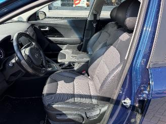 Kia Niro 1.6 GDI Hybrid First Edition picture 27