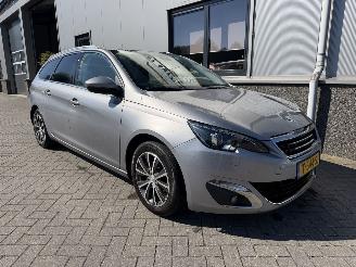 Unfallwagen Peugeot 308 308 SW 1.2 PureTech Allure Automaat 2017/4