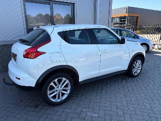 Nissan Juke 1.6 Acenta Automaat picture 4