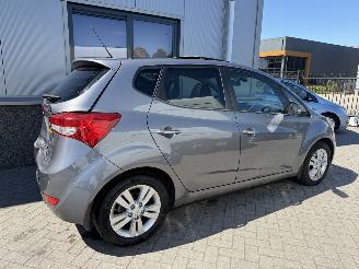 Hyundai Ix20 1.6 i-Catcher Automaat picture 7