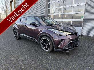 damaged passenger cars Toyota C-HR 1.8 Hybrid GR-Sport 2022/7