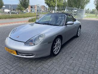 Porsche 911 Cabrio 3.4 Carrera picture 1