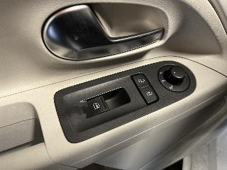 Volkswagen Up! Up! (121) Hatchback 1.0 12V 75 (CWRA) [55kW]  (08-2011/11-2019) picture 21