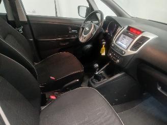 Kia Venga Venga MPV 1.4 CVVT 16V (G4FA) [66kW]  (02-2010/03-2019) picture 9