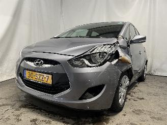 Damaged car Hyundai Ix20 iX20 (JC) SUV 1.4i 16V (G4FA) [66kW]  (11-2010/07-2019) 2012/1