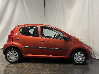 Peugeot 107 107 Hatchback 1.0 12V (384F(1KR)) [50kW]  (06-2005/05-2014) picture 7