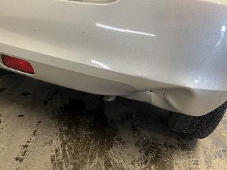 Suzuki Swift Swift (ZA/ZC/ZD) Hatchback 1.2 16V (K12B) [69kW]  (10-2010/04-2017) picture 9