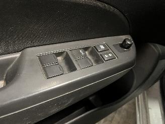 Suzuki Swift Swift (ZA/ZC/ZD) Hatchback 1.2 16V (K12B) [69kW]  (10-2010/04-2017) picture 17