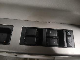 Jeep Compass Compass I (MK49) SUV 2.4 16V 4x4 (ERZ) [125kW]  (09-2006/12-2016) picture 13