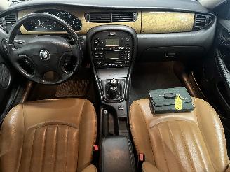 Jaguar X-type X-type Sedan 2.1 V6 24V (YB(AJ-V6)) [115kW]  (03-2002/11-2009) picture 13