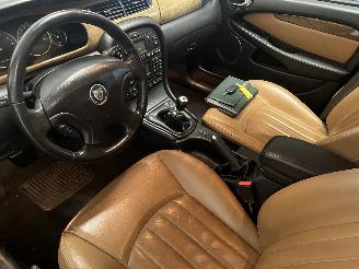 Jaguar X-type X-type Sedan 2.1 V6 24V (YB(AJ-V6)) [115kW]  (03-2002/11-2009) picture 14