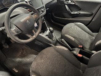 Peugeot 208 208 I (CA/CC/CK/CL) Hatchback 1.2 Vti 12V PureTech 82 (EB2F(HMZ)) [60k=
W]  (03-2012/12-2019) picture 15