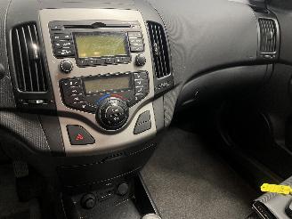 Hyundai I-30 i30 (FD) Hatchback 1.4 CVVT 16V (G4FA) [80kW]  (10-2007/11-2011) picture 16