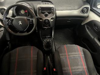 Peugeot 108 108 Hatchback 1.0 12V (1KRFE(CFB)) [51kW]  (05-2014/...) picture 14