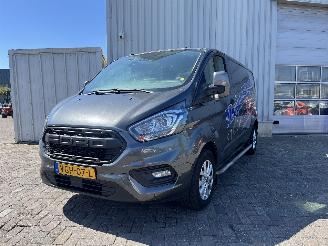 Schadeauto Ford Transit Transit Custom Van 2.0 TDCi 16V Eco Blue 130 (YMFB) [96kW]  (12-2015/1=
2-2023) 2020/7