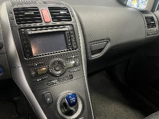 Toyota Auris Auris (E15) Hatchback 1.8 16V HSD Full Hybrid (2ZRFXE) [100kW]  (09-20=
10/09-2012) picture 23