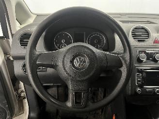 Volkswagen Caddy Caddy III (2KA,2KH,2CA,2CH) Van 1.6 TDI 16V (CAYE) [55kW]  (08-2010/05=
-2015) picture 23