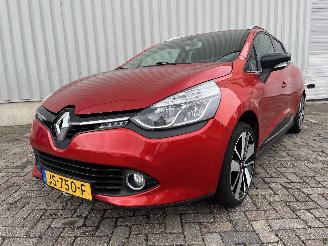 Voiture accidenté Renault Clio Clio IV Estate/Grandtour (7R) Combi 5-drs 0.9 Energy TCE 90 12V (H4B-4=
08(H4B-B4)) [66kW]  (01-2013/08-2021) 2016/6