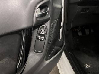 Citroën C3 C3 (SC) Hatchback 5-drs 1.6 BlueHDI 75 (DV6FE(BHW)) [55kW]  (04-2015/1=
0-2016) picture 13