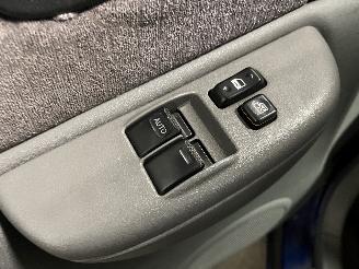 Toyota Yaris Yaris Verso (P2) MPV 1.3 16V (2NZFE) [63kW]  (08-1999/10-2002) picture 16