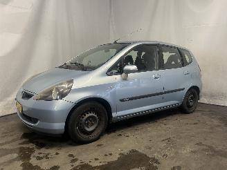 Honda Jazz Jazz (GD/GE2/GE3) Hatchback 1.2 i-DSi (L12A4) [57kW]  (03-2002/07-2008=
) picture 3
