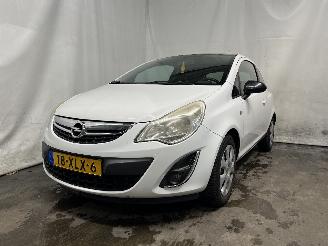 Damaged car Opel Corsa Corsa D Hatchback 1.2 16V LPG (A12XER(Euro 5)) [63kW]  (06-2011/08-201=
4) 2012/6