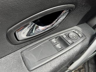 Renault Mégane Megane III Coupe (DZ) Hatchback 3-drs 1.5 dCi 110 (K9K-636(K9K-A6)) [8=
1kW]  (02-2009/02-2016) picture 15