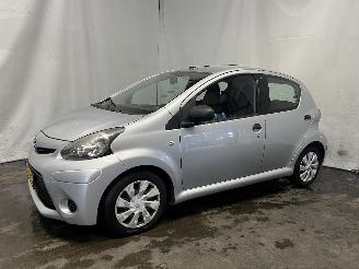 Toyota Aygo Aygo (B10) Hatchback 1.0 12V VVT-i (1KR-FE) [50kW]  (07-2005/05-2014) picture 3