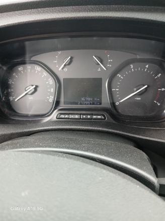 Opel Vivaro Vivaro Van 1.5 CDTI 120 (D15DTH(DV5RUC)) [88kW]  (03-2019/...) picture 2