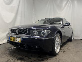 škoda osobní automobily BMW 7-serie 7 serie (E65/E66/E67) Sedan 745i,Li 4.4 V8 32V (N62-B44A) [245kW]  (07=
-2001/03-2005) 2003/4