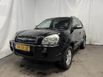 krockskadad bil auto Hyundai Tucson Tucson (JM) SUV 2.0 16V CVVT 4x2 (G4GC) [104kW]  (08-2004/12-2010) 2008/5