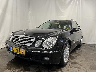 Unfallwagen Mercedes E-klasse E Combi (S211) Combi 3.5 E-350 V6 24V (M272.964) [200kW]  (03-2005/07-=
2009) 2005/11