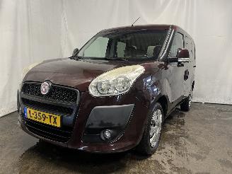 Voiture accidenté Fiat Doblo Doblo (263) MPV 1.4 16V (843.A.1000(Euro 4; Euro 5; Euro 6)) [70kW]  (=
02-2010/12-2023) 2011/7
