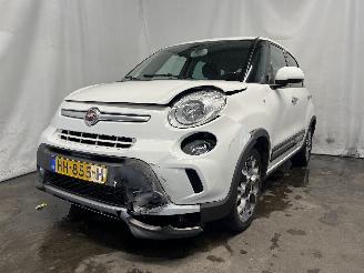 Damaged car Fiat 500L 500L (199) MPV 0.9 TwinAir Turbo 105 (199.B.6000(Euro 6)) [77kW]  (09-=
2012/...) 2015/10