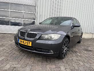 Coche accidentado BMW 3-serie 3 serie (E90) Sedan 325i 24V (N52-B25A) [160kW]  (12-2004/12-2011) 2005/4