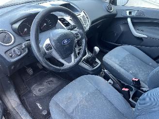 Ford Fiesta Fiesta 6 (JA8) Hatchback 1.6 TDCi 95 (TZJB(Euro 5)) [70kW]  (02-2010/1=
2-2015) picture 11