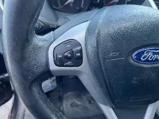 Ford Fiesta Fiesta 6 (JA8) Hatchback 1.6 TDCi 95 (TZJB(Euro 5)) [70kW]  (02-2010/1=
2-2015) picture 19