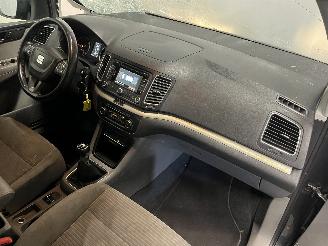 Seat Alhambra Alhambra (7N) MPV 2.0 TDI 16V (CFGB(Euro 5)) [125kW]  (06-2010/07-2015=
) picture 16