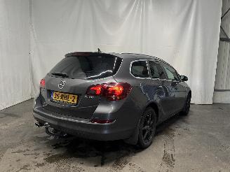 Opel Astra Astra J Sports Tourer (PD8/PE8/PF8) Combi 1.4 Turbo 16V (A14NET(Euro 5=
)) [103kW]  (10-2010/10-2015) picture 5