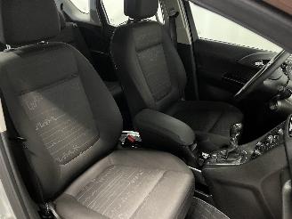 Opel Meriva Meriva (B) MPV 1.7 CDTI 16V (A17DTC(Euro 5)) [81kW]  (06-2010/06-2015)= picture 8